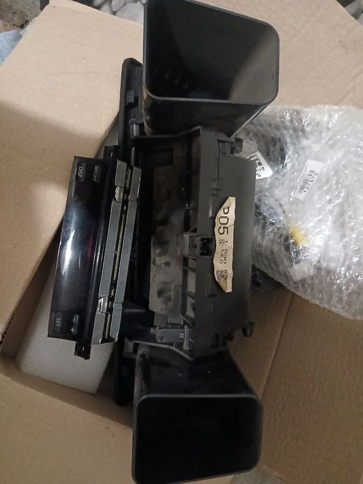 Субару, часы, все целое, все провода подключения