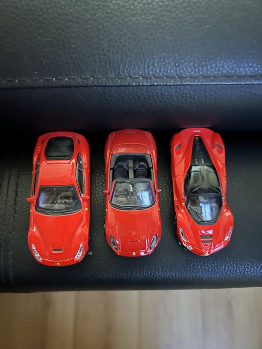 carros ferraris