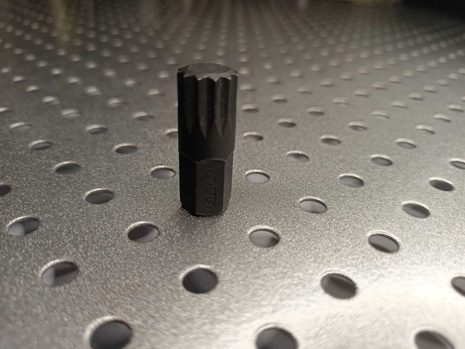 Bit SPLINE M12 x 10 mm długość 30 mm ze stali S2 HONITON HM012