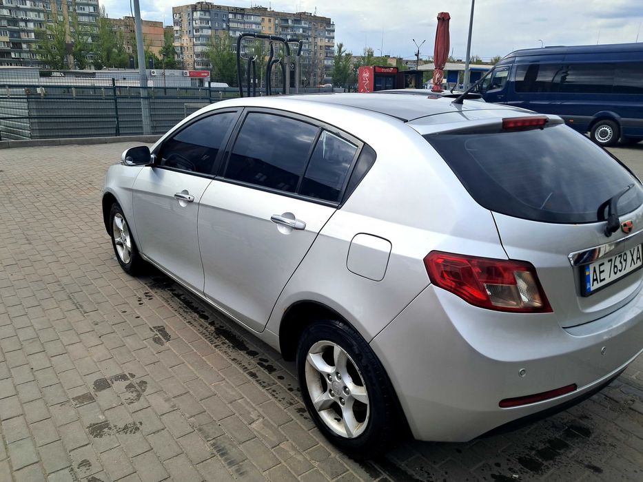 Продам Geely Emgrand