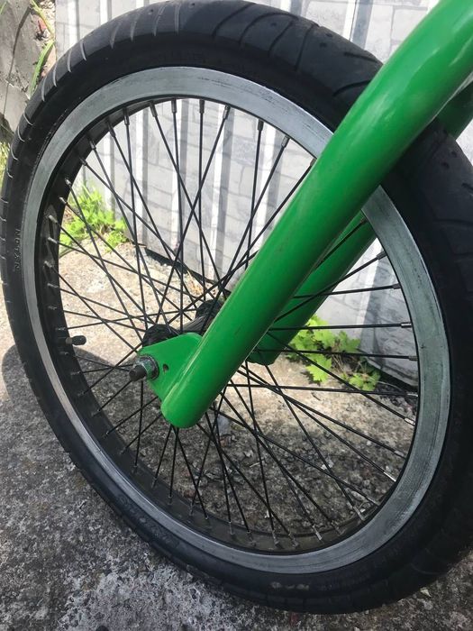 Велосипед BMX, трюковий велосипед