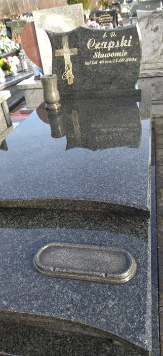 Używany pomnik / nagrobek