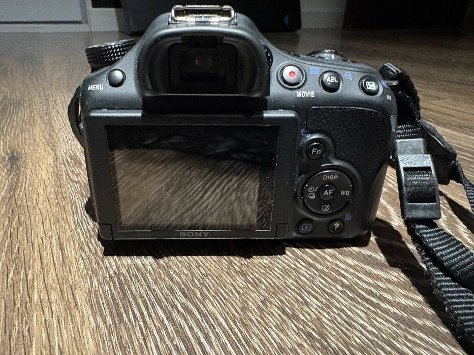Sony SLT-A58 + obiektyw 18-55mm + torba