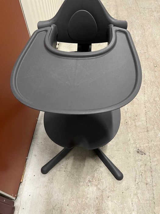 Krzesełko do karmienia Stokke Nomi.