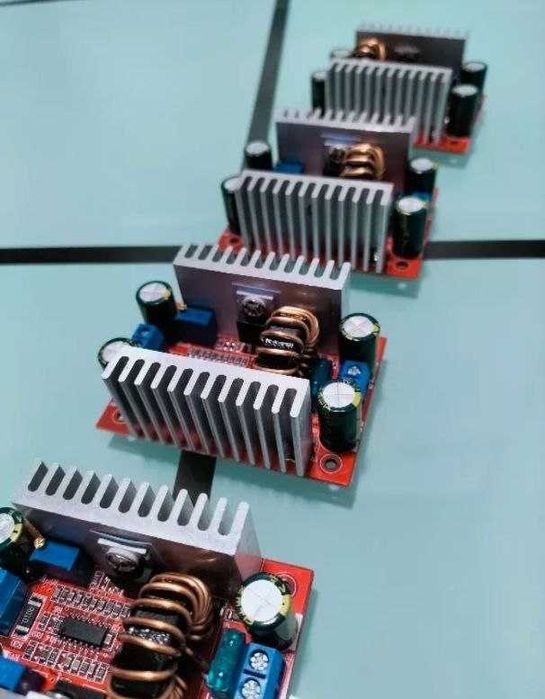 Повышающий стабилизированный источник питания Step-UP (10-60V) 15A