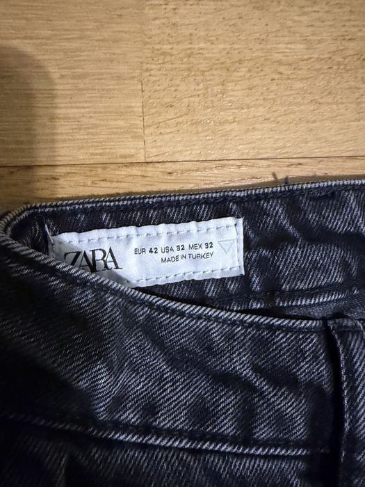 Zara Flared Jeans