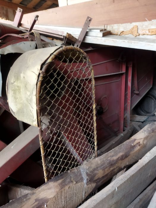 Молотарка-сої.бобових-віялка-очисна-зерна.обміняю на зерно!