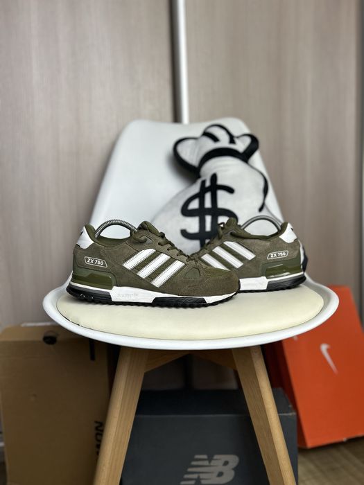 おがそら SR 八宝美神 悪戯女王ローリエ 販売 | [E07] 真竜の戦歌 | Z/X