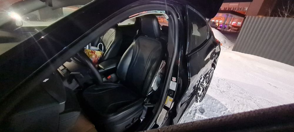 Ford Mustang Mach-E       16890$