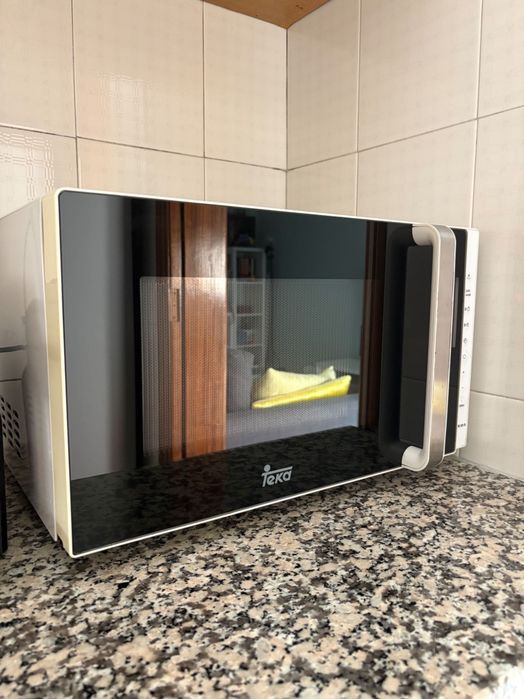 Vendo frigorífico Becken e micro-ondas Teka