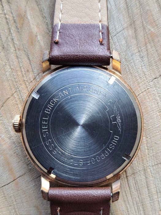 Relógio de pulso de homem, de marca JMB