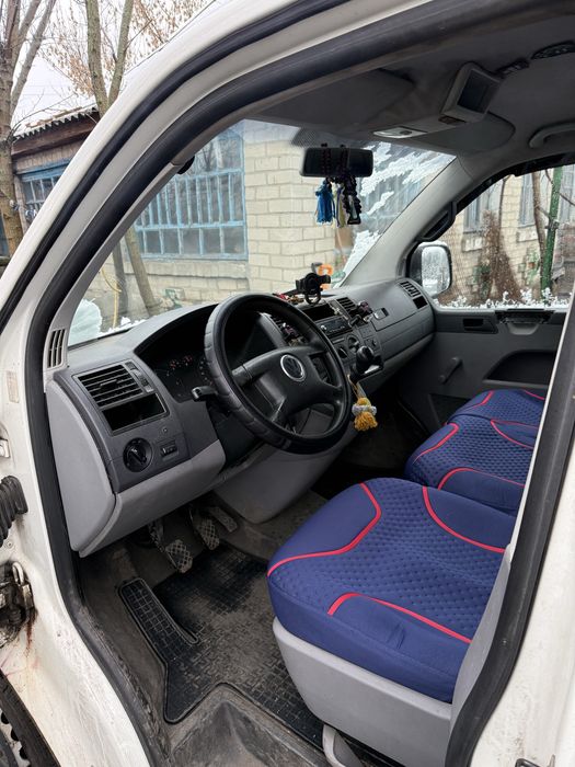 Фольваген т5 2003р