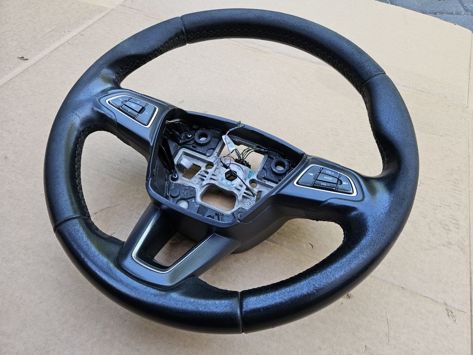 Kierownica  ford focus mk3 lift