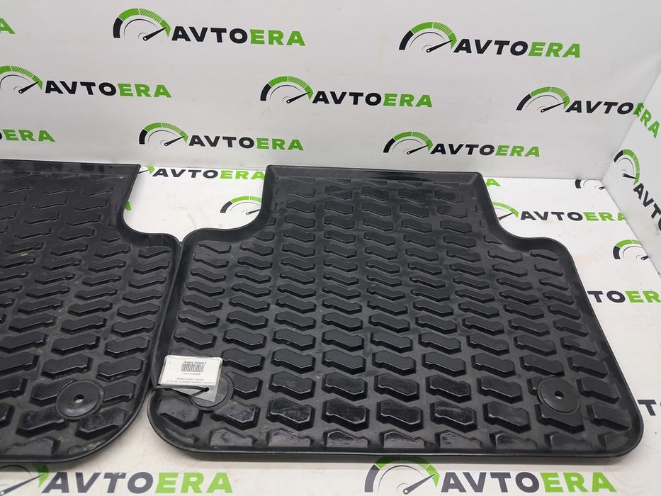 Комплект ковриков резина AUDI Q7 4M 16-25 4M0061511041