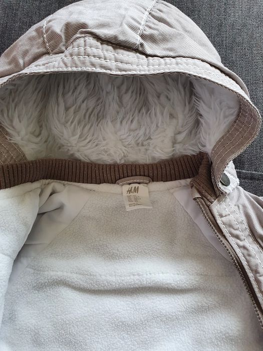Kurtka z kapturem marki H&M