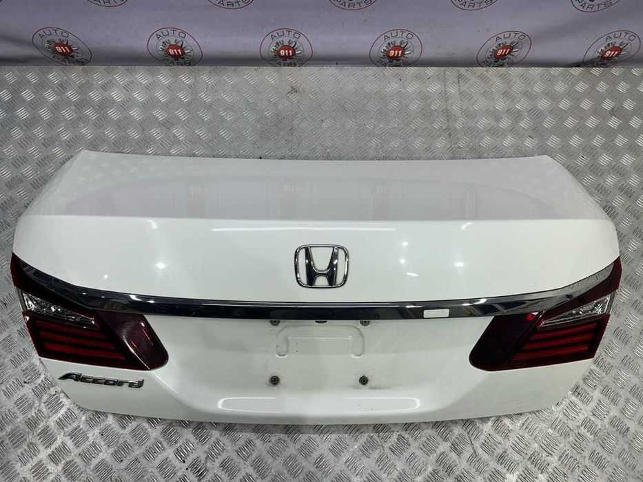 Кришка багажника, ляда для Honda Accord 13-17
