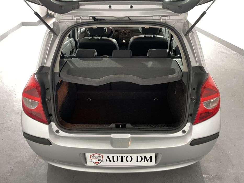 Renault Clio III/ 1.2 16V