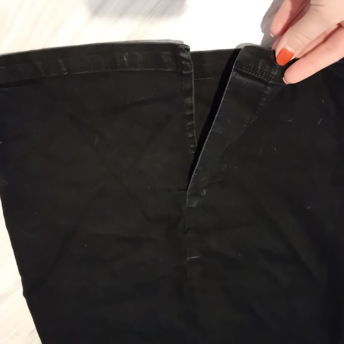 Czarna ołówkowa spódnica George M cienki jeans