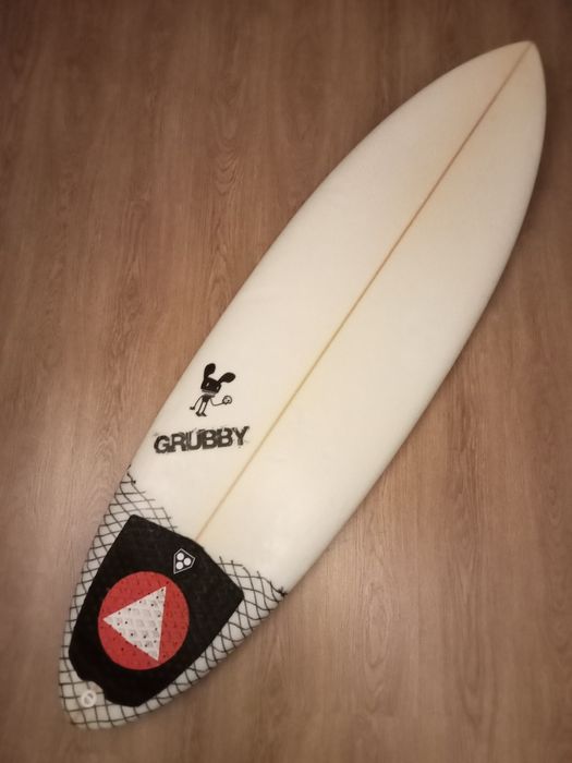 Prancha surf 5'10 32L