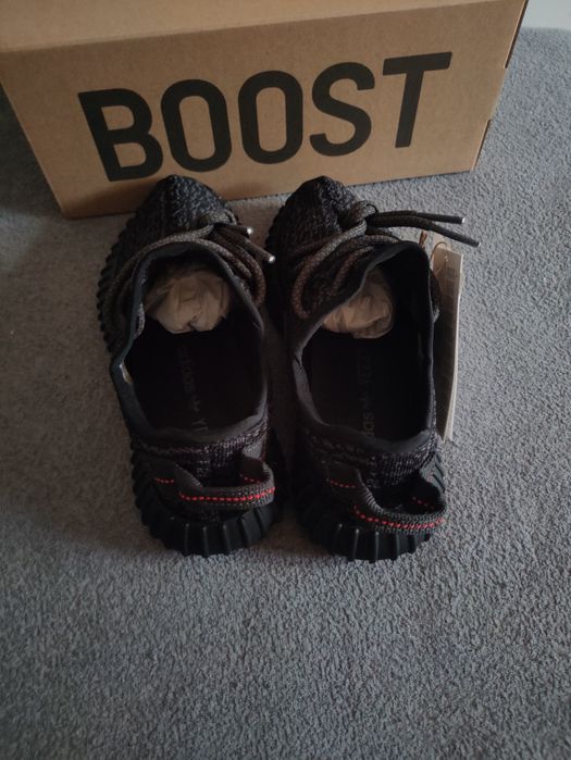 Adidas Yeezy boost 350 V1 pirate black