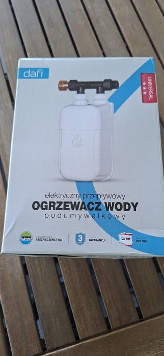 Podgrzewacz wody Dafi 9 kw, plus śrubunki,  gwarancja 3 lata