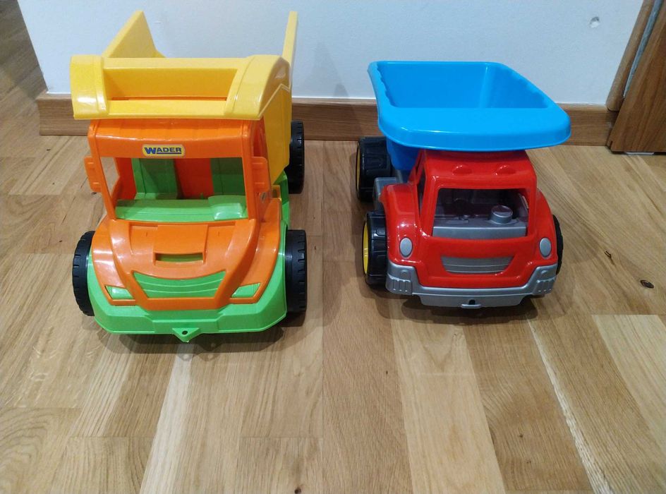 Wader duża i mała wywrotka w nowym stanie