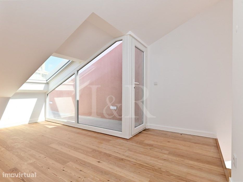 Apartamento T0 com terraço, em Arroios, Lisboa
