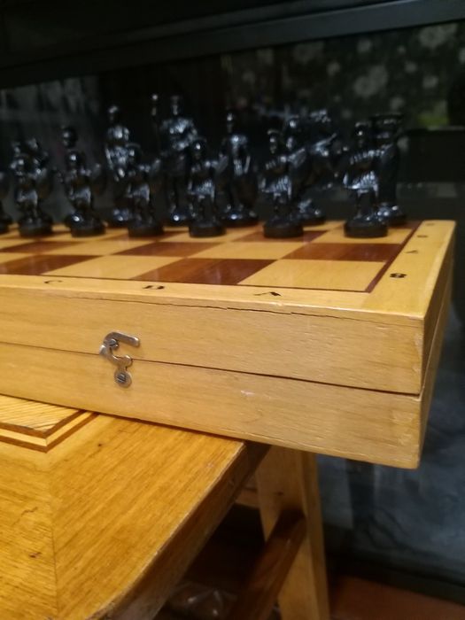 Продам шахматы!!!