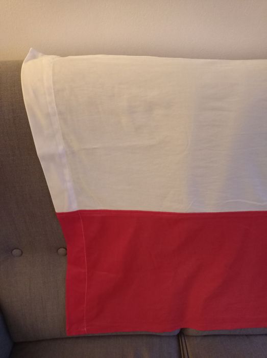 Duża falga POLSKA 105x75 cm z tunelem