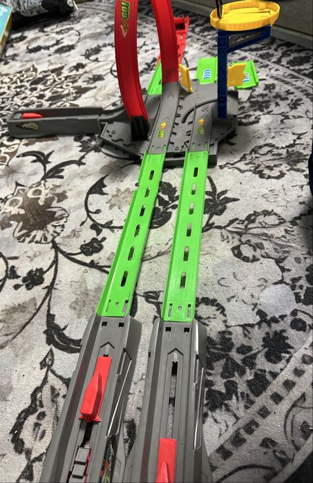 Продам  трек  для машинок