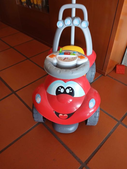 Carro andador chicco
