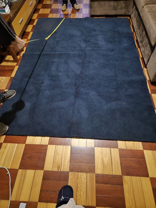 Carpete azul marinho