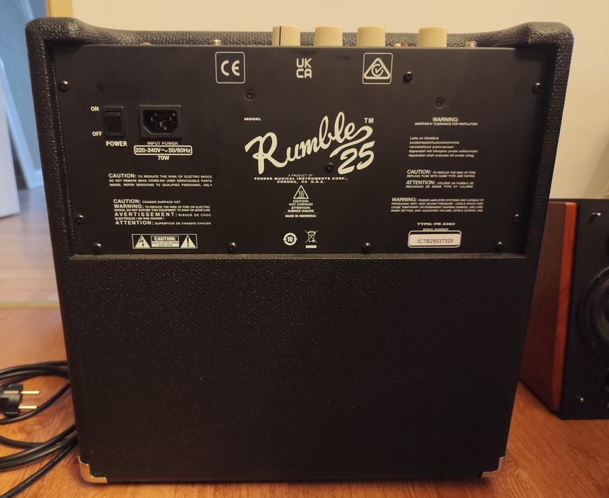 Fender Rumble 25