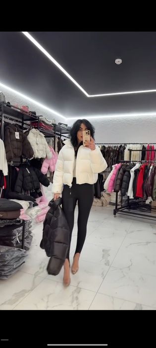 Трендова куртка пуфер