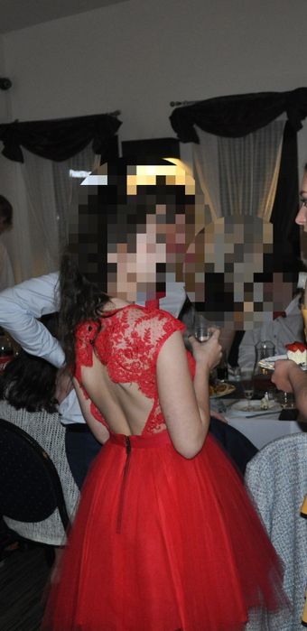 Sukienka z tiulową spódnicàxs/ s