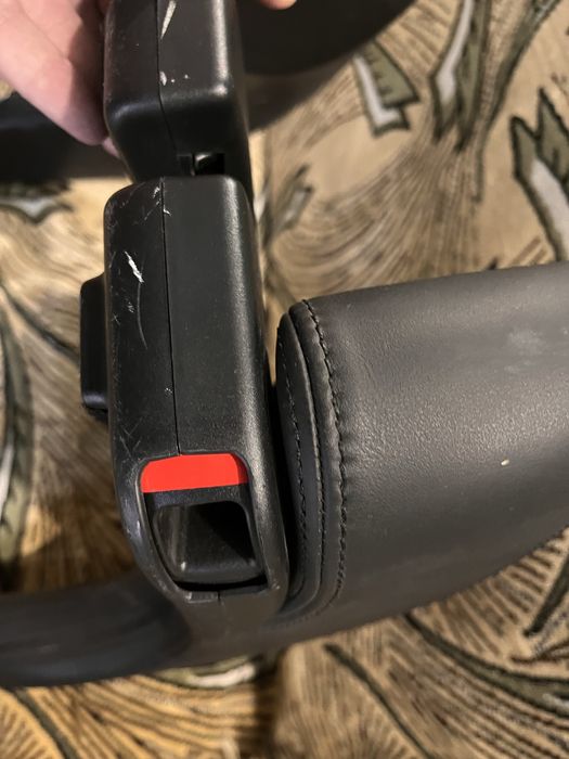 Дитячий підголівник на VAG