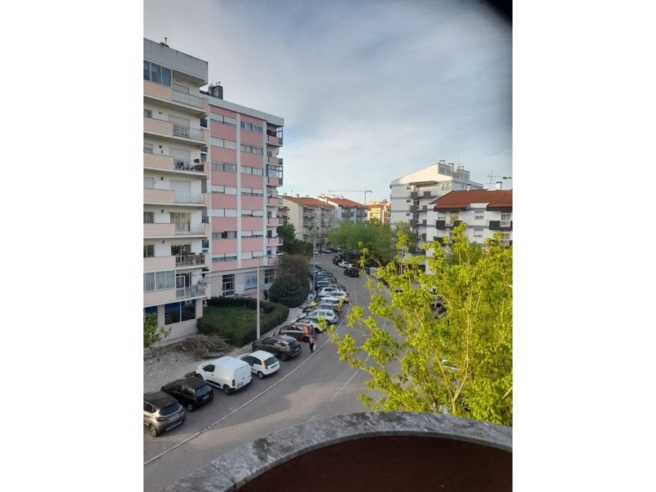 Apartamento T3 - Gândara dos Olivais (Qta de Alçada)