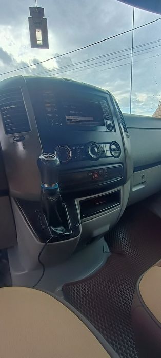 Mercedes- sprinter