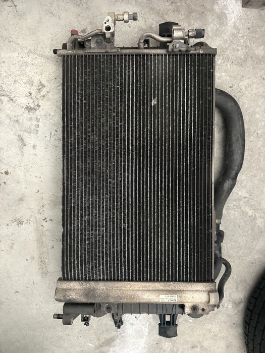 Radiador Completo Opel Astra H / Zafira B (Com Ventoinha e Tubagens)