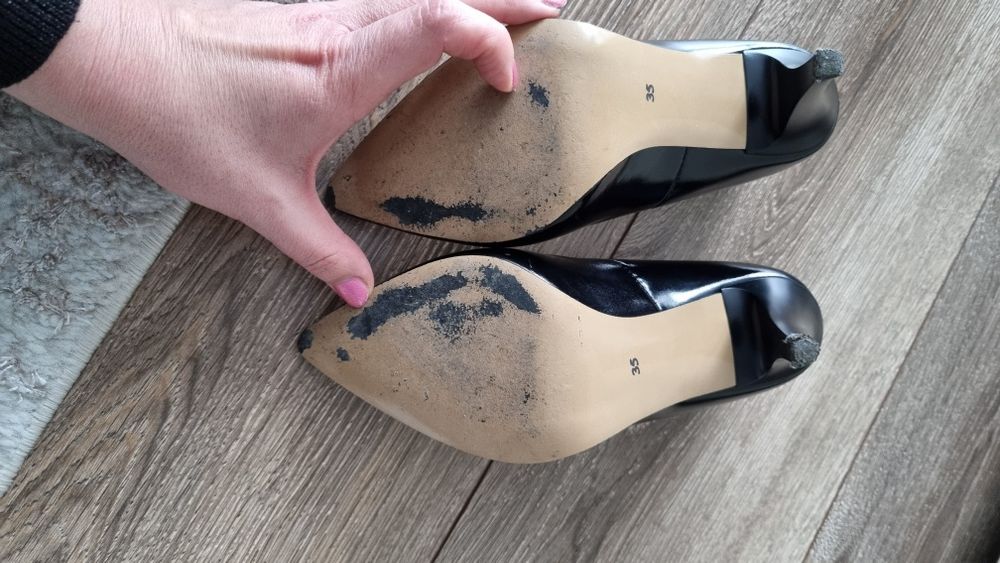 Czarne czółenka szpilki 35