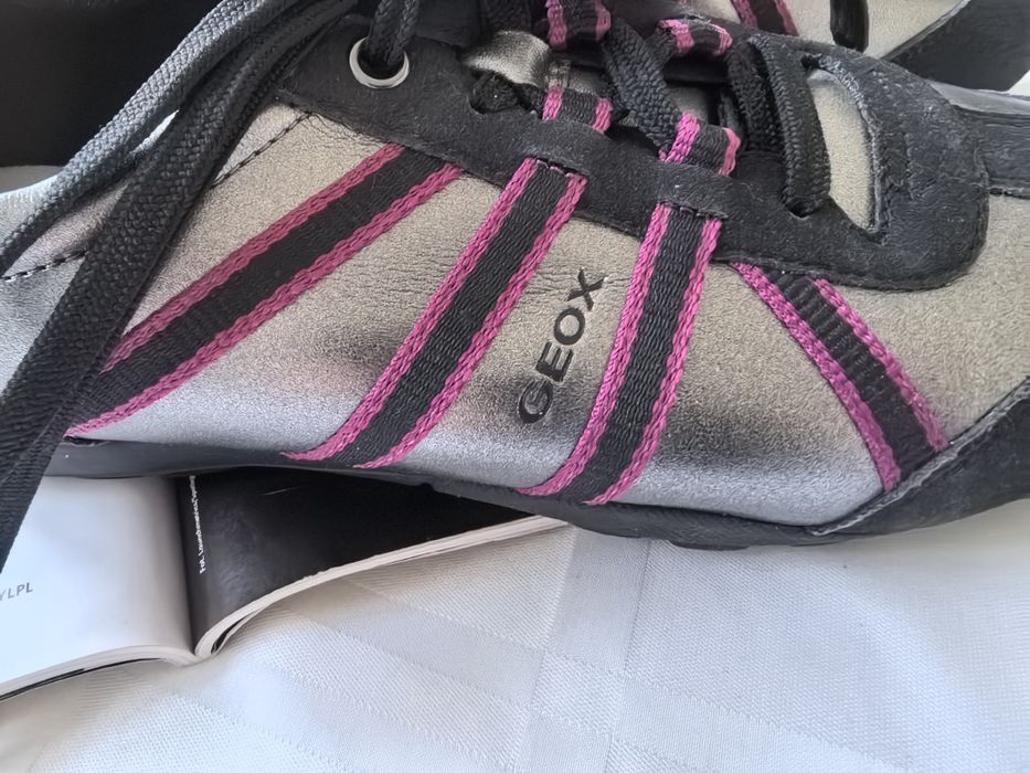 Viralowe adidasy damskie marki Geox rozmiar