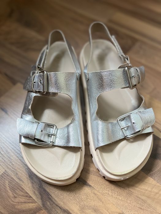Босоніжки Zara