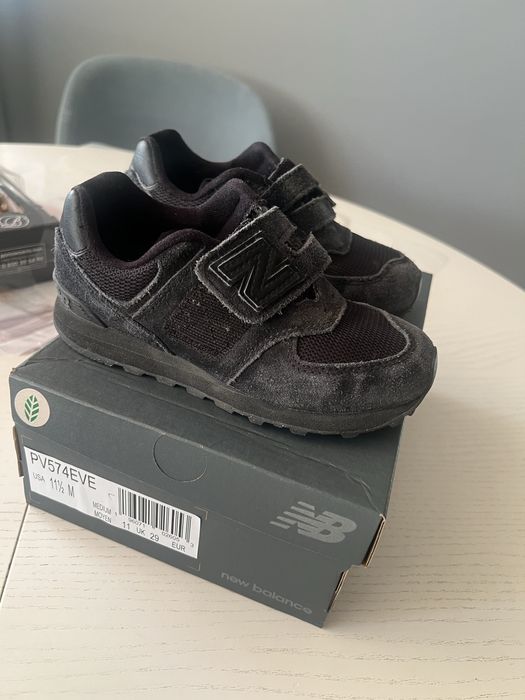Кросівки new balans
