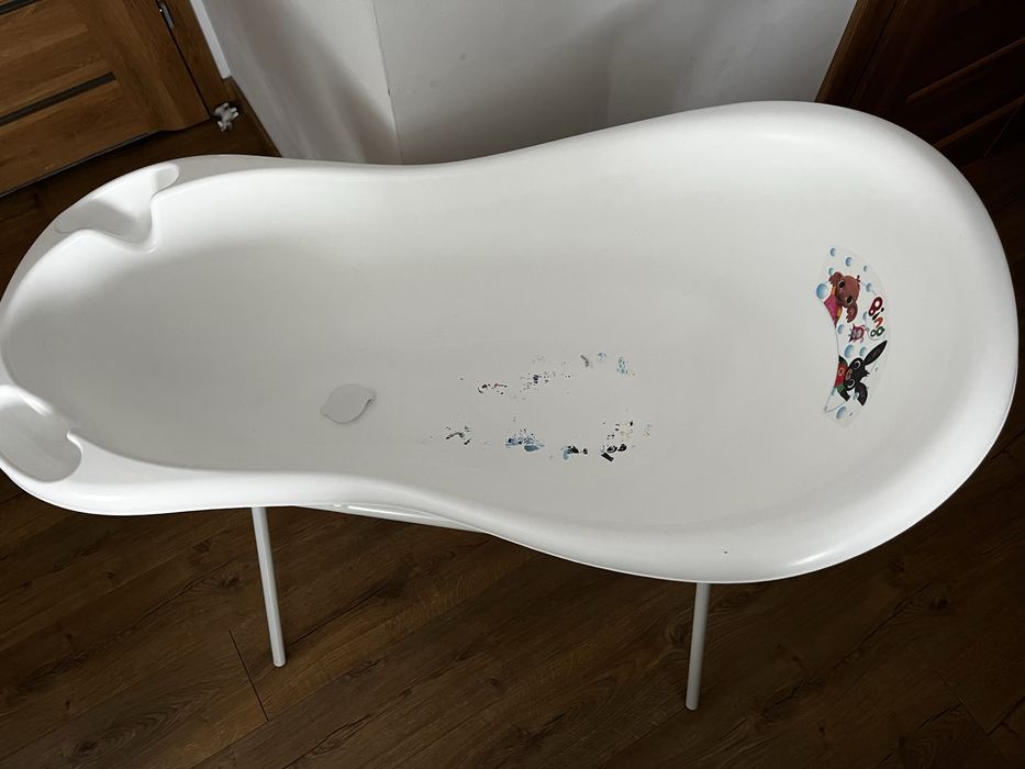 Wanienka ze stelażem