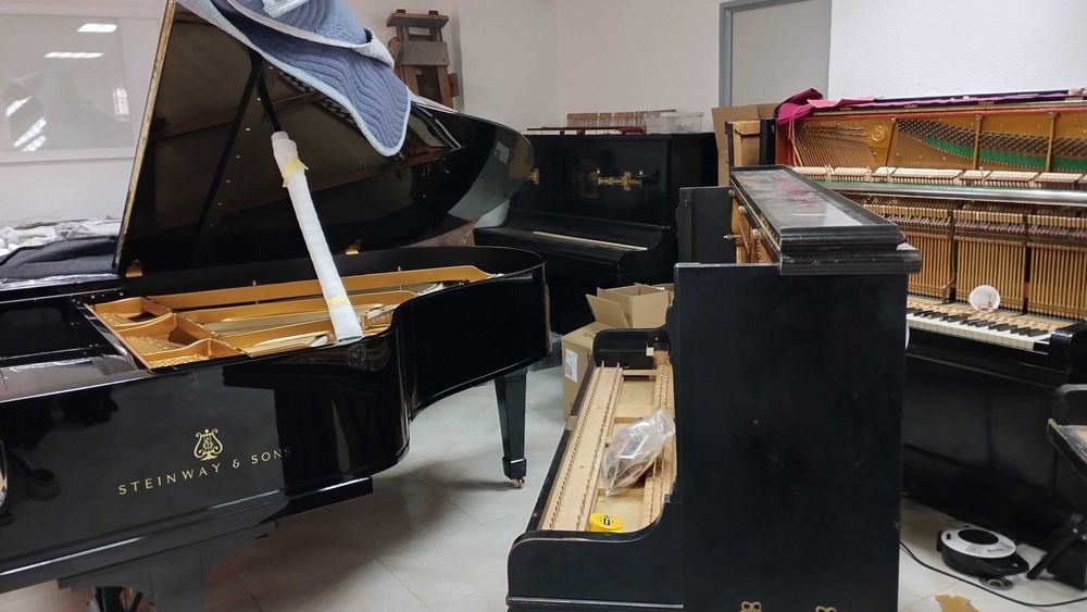 Restauro e Reparação de Pianos / Piano Restoration and Repair