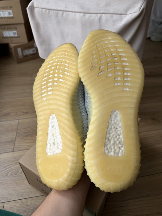 Adidas Yeezy Boost 350 V2 Cloud White buty sneakersy jasne 48 2/3
