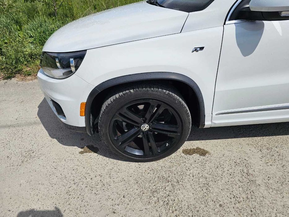 Volkswagen Tiguan R Line 2015 рік