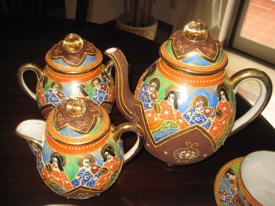 Serviço Chá e Café porcelana japonesa, pintada à mão, anos 1910, raro
