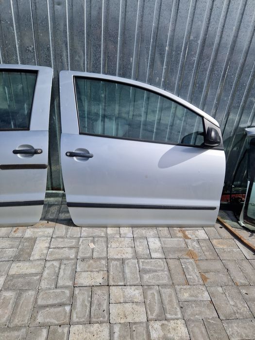 Drzwi  volkswagen fox