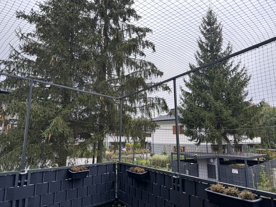 Siatka na balkon/dla kota/przeciwko gołębiom/montaż siatki